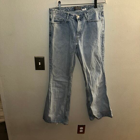 Vintage Y2K Levi's Silvertab mid Rise Baggy flare Leg Jeans - Picture 4 of 9